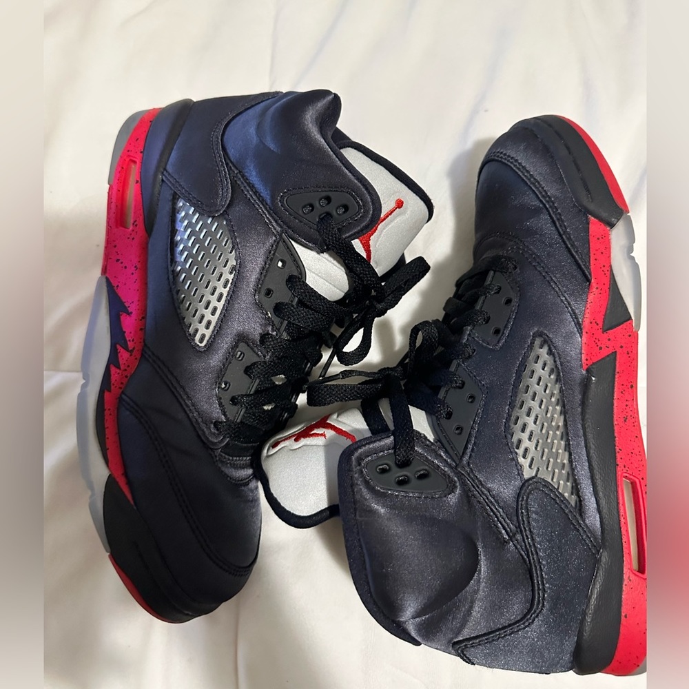 Jordan 5 satin toe